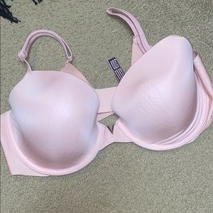 pink victoria’s secret bra 36C